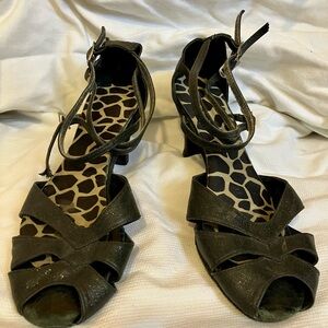 Elegance Dance Shoes – Black Leather, Size 7.5, 2.5” Heel, Suede Sole